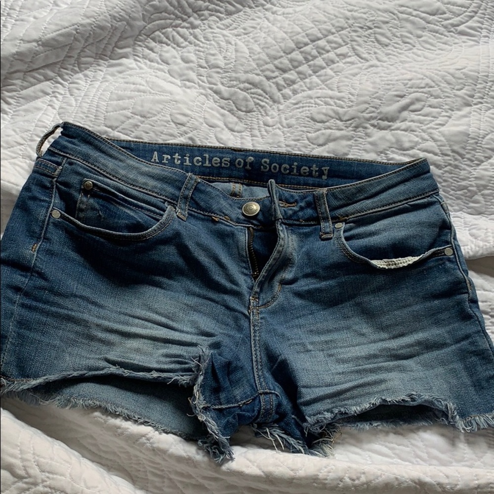 denim shorts!